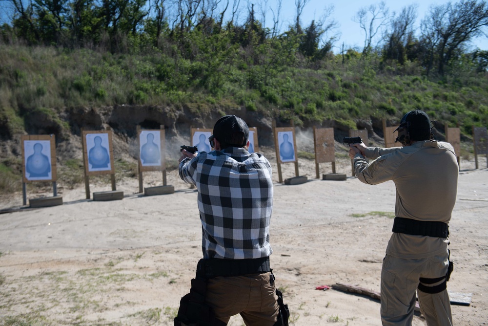 Sailors participate in a qualification course at Joint Expeditionary Base Little Creek