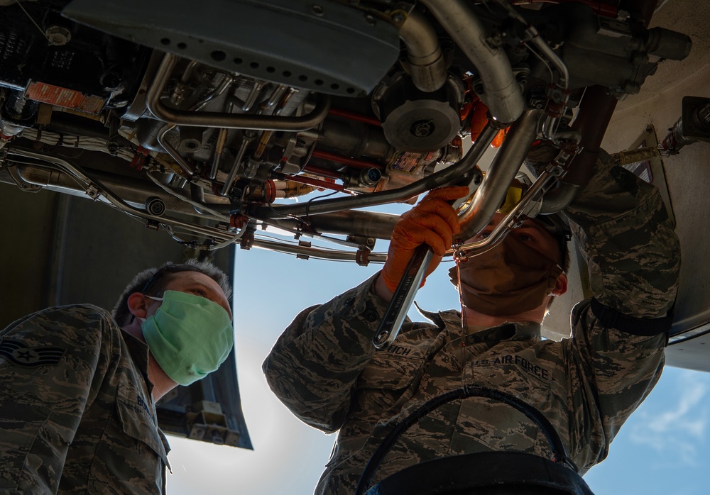 Maintenance Airmen execute mission safely during COVID-19