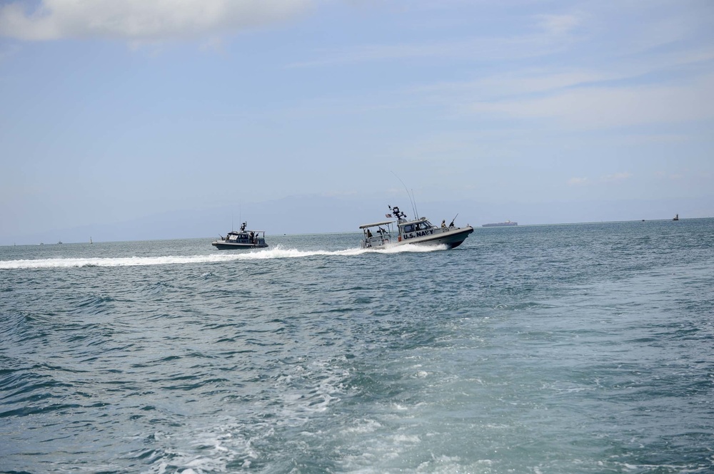 CRS-TEN Conducts Vetting in Gulf of Tadjoura