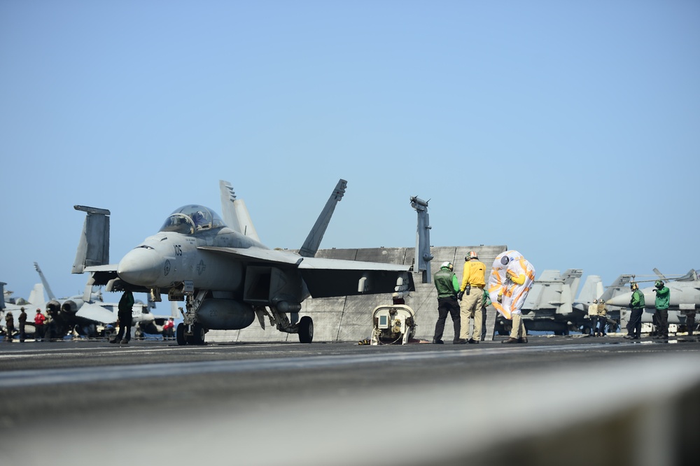 Ike Supports Naval Operations in 5th Fleet Area of Operations