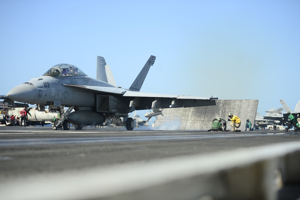 Ike Supports Naval Operations in 5th Fleet Area of Operations