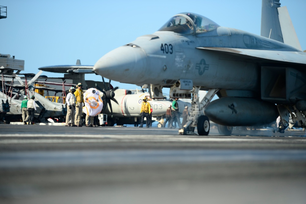 Ike Supports Naval Operations in 5th Fleet Area of Operations