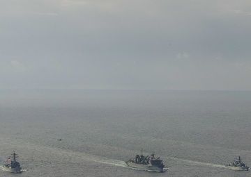 U.S. and U.K. conduct Barents Photo Exercise