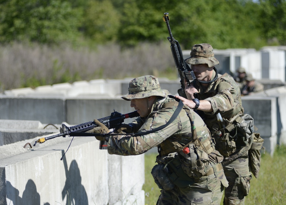 Special Forces Students Undergo Tactical Skills Training