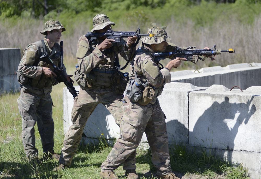 Special Forces Students Undergo Tactical Skills Training