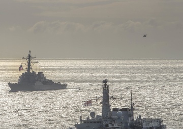 U.S. and U.K. conduct Barents Photo Exercise