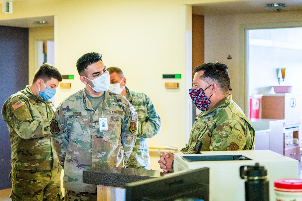 150th Special Operations Wing Vice Commander Visits Guardsmen Helping a Local New Mexico Hospital