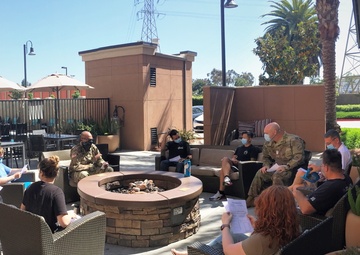 224SB Behavioral Health and Chaplain visit Soldiers
