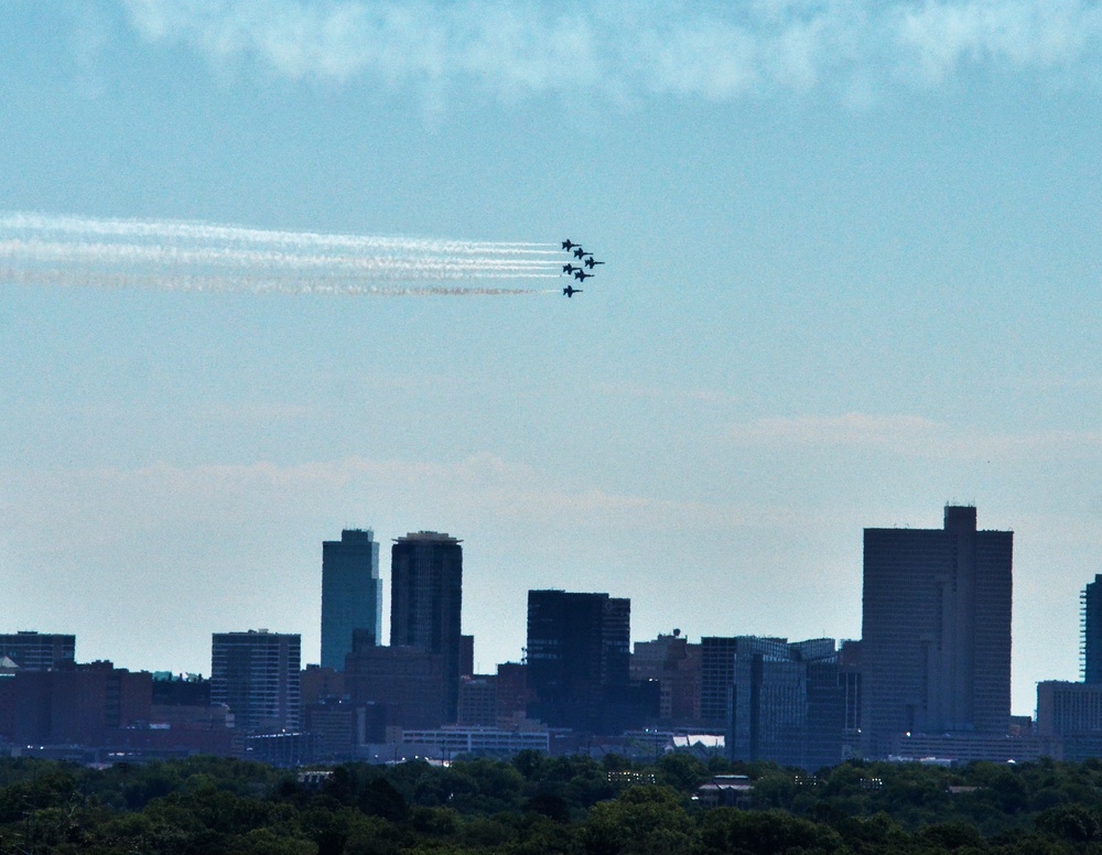 Blue Angels thank 1st responders with Cowtown flyover