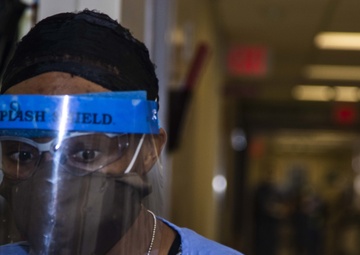 Nurses lead the way: Army Reserve surgical nurse answers the call to assist in Philadelphia area hospital