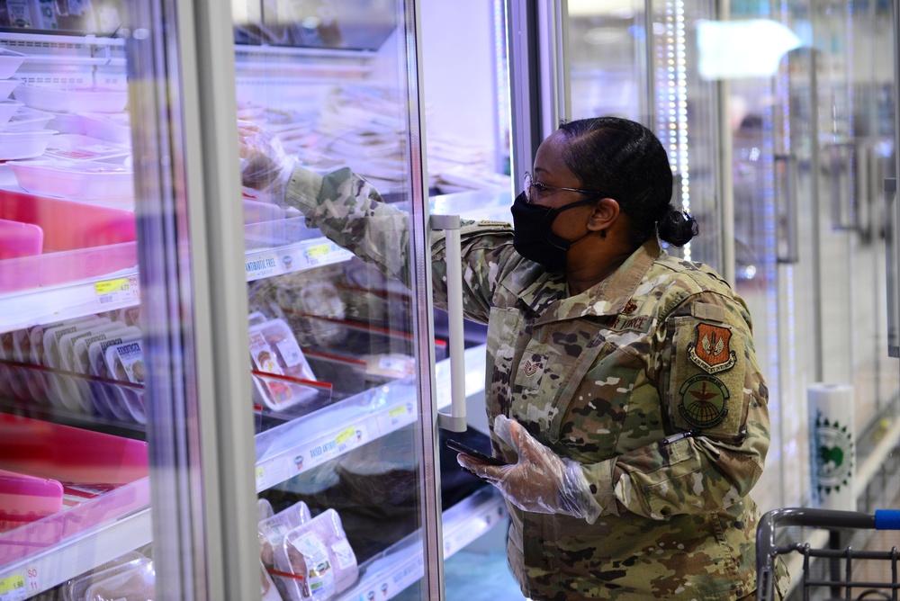 Shopping for a stranger: Volunteer grocery service at Aviano delivers