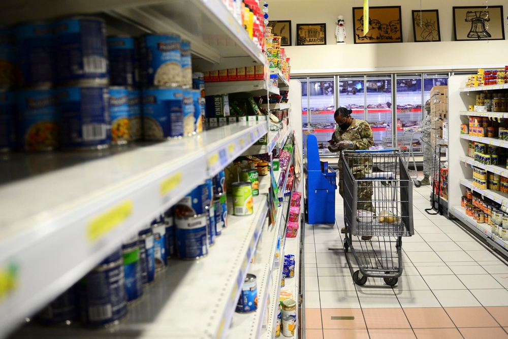 Shopping for a stranger: Volunteer grocery service at Aviano delivers