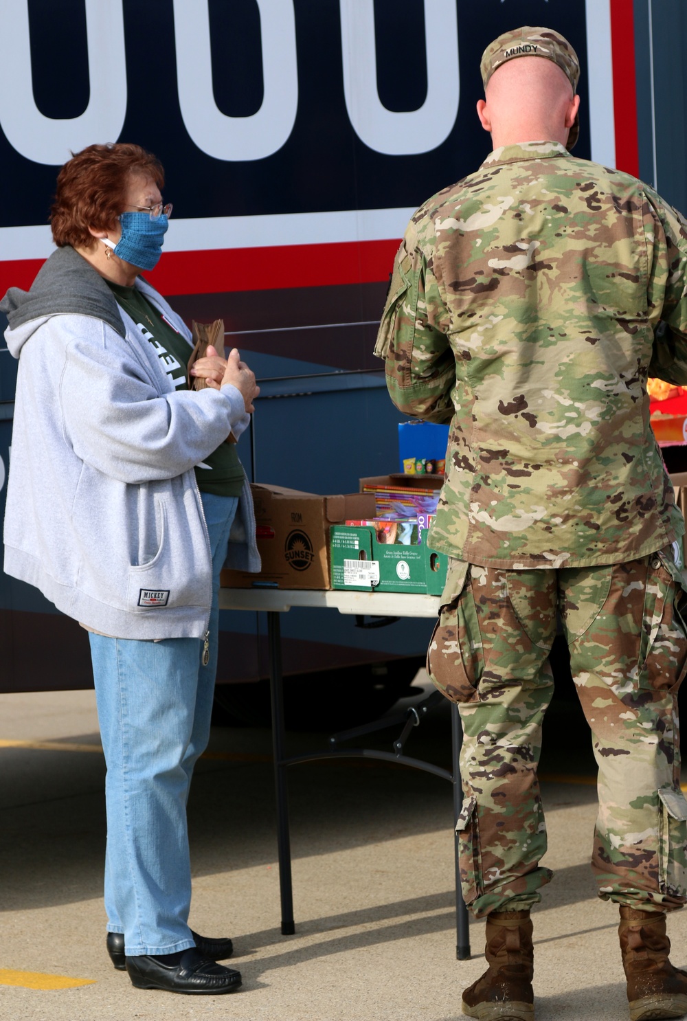 USO distributes food on Camp Dodge during COVID-19 response