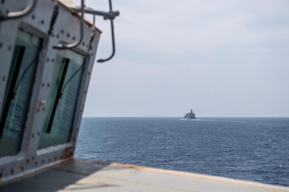 Truxtun Conducts Operations in the 5th Fleet Area of Operations