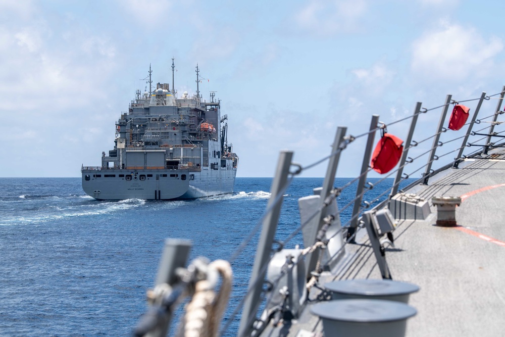 Truxtun Conducts Operations in the 5th Fleet Area of Operations