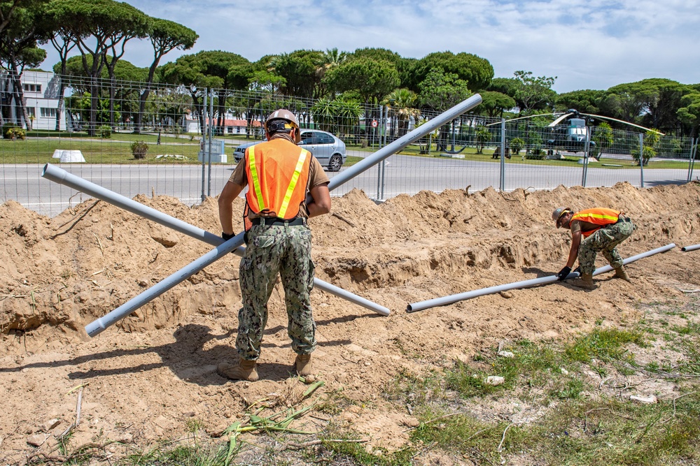 NMCB 1 Seabees Continue Lighting Project on Naval Station Rota