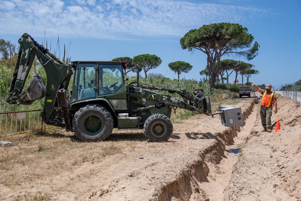 NMCB 1 Seabees Continue Lighting Project on Naval Station Rota