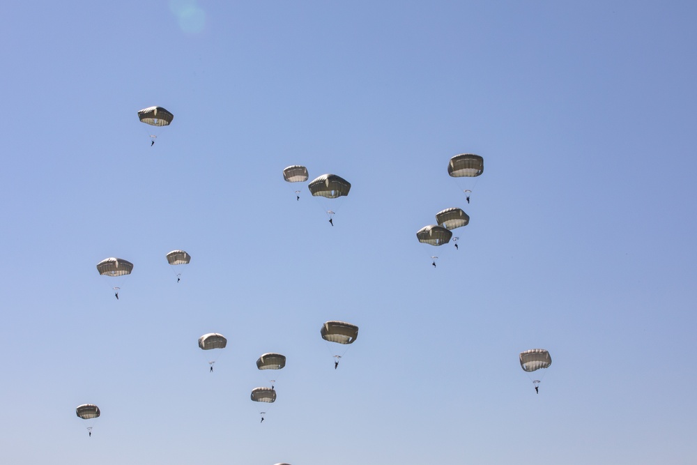 All American Airborne Division Resumes Airborne Operations with COVID-19 Restrictions
