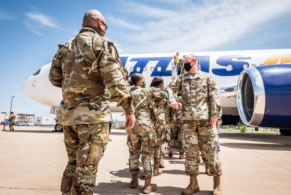 3rd Battalion, 2nd Air Defense Artillery Regiment, Departs for Deployment