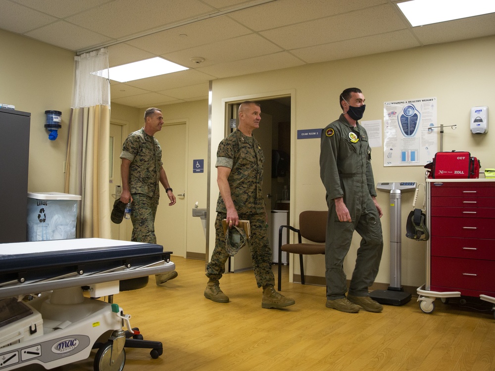 2nd MAW command visits VMA-542 at Michigan DFT
