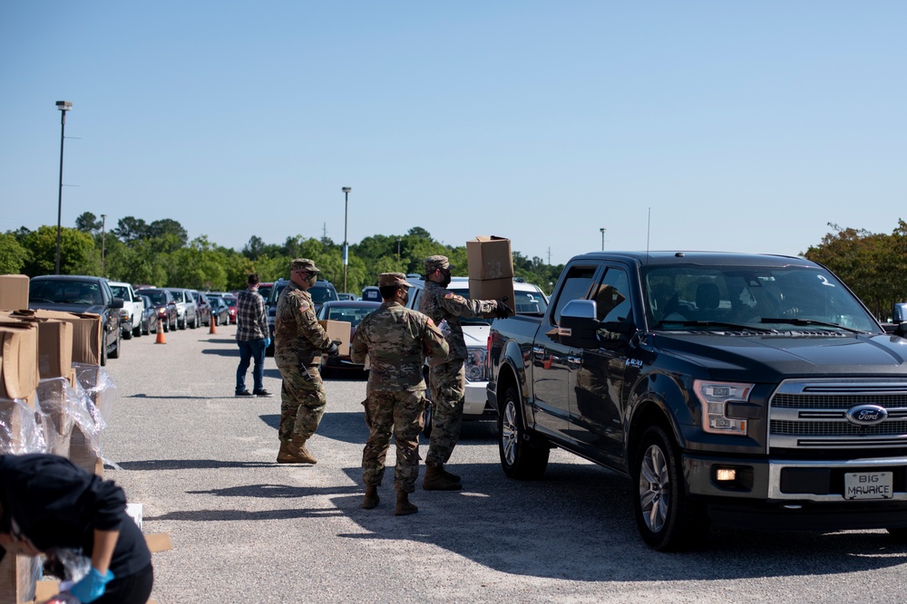 N.C. Guardsmen help distribute more than 30,000 lbs of food