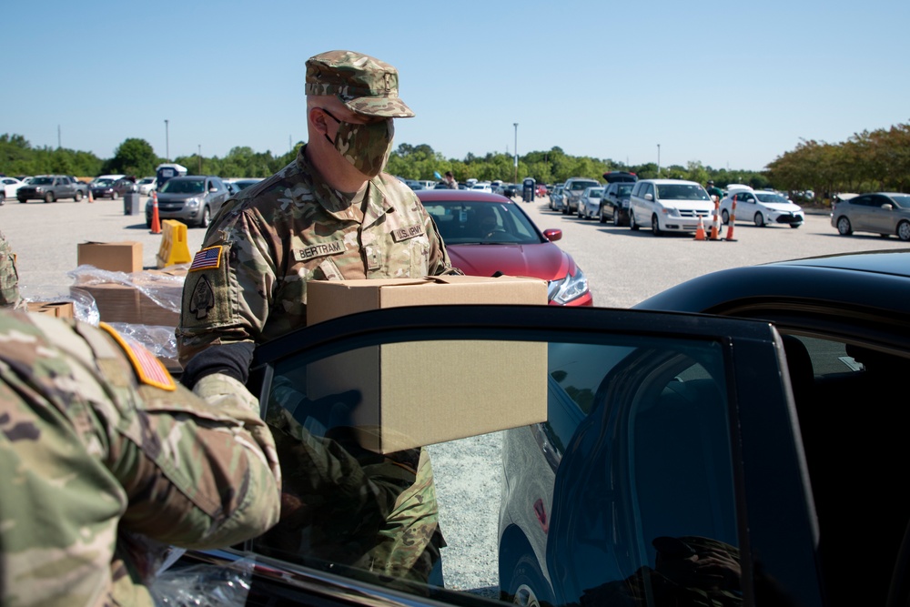 N.C. Guardsmen help distribute more than 30,000 lbs of food