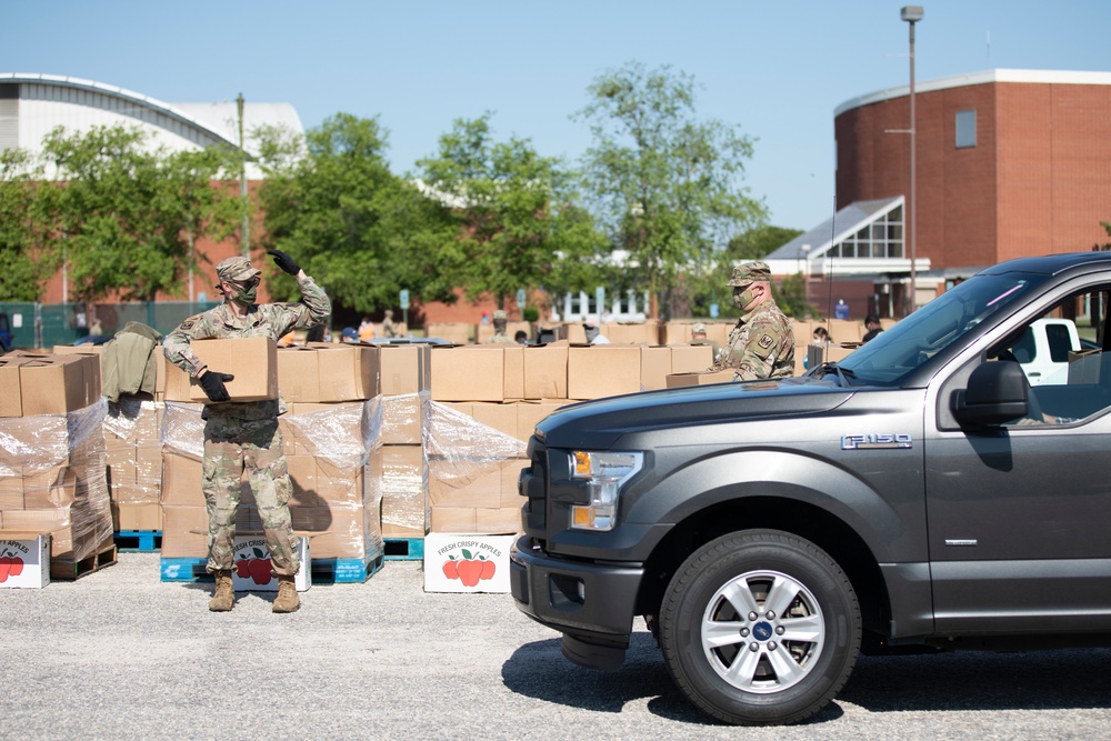 N.C. Guardsmen help distribute more than 30,000 lbs of food