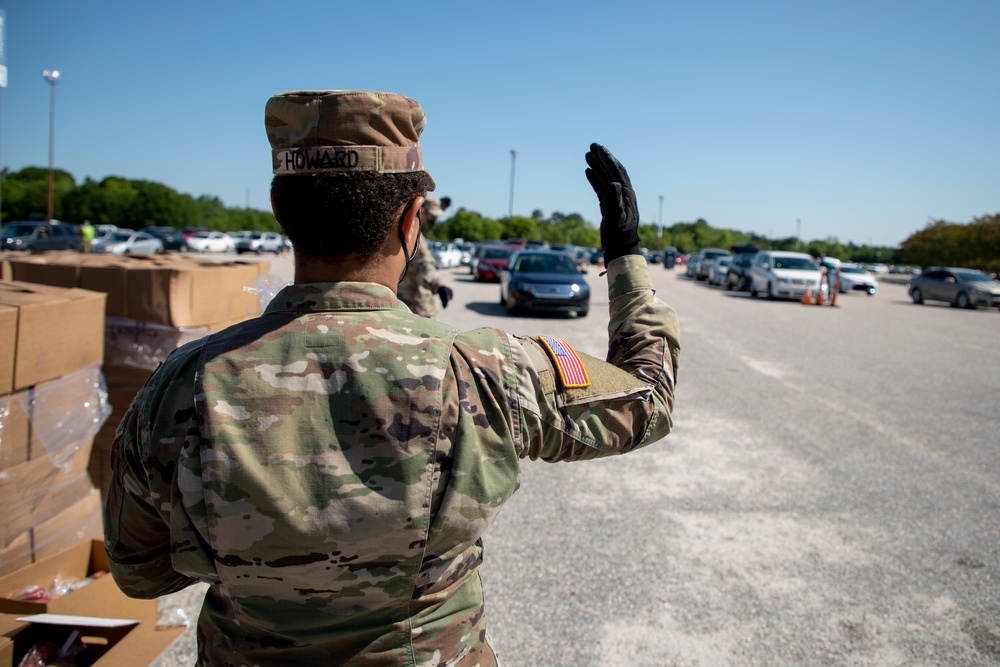 N.C. Guardsmen help distribute more than 30,000 lbs of food