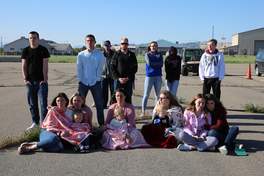 Utah National Guard's Aviation Battalion Deploys During Pandemic