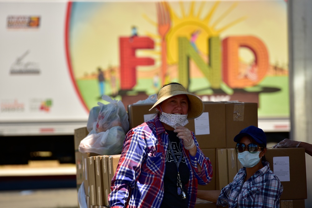 Joshua Tree Elementary School FIND Food Bank Distribution