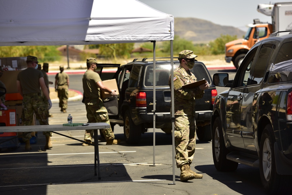 Joshua Tree Elementary School FIND Food Bank Distribution