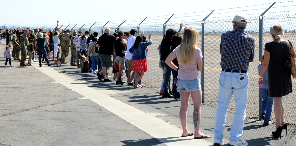 Cal Guard medevac unit heads for Middle East deployment