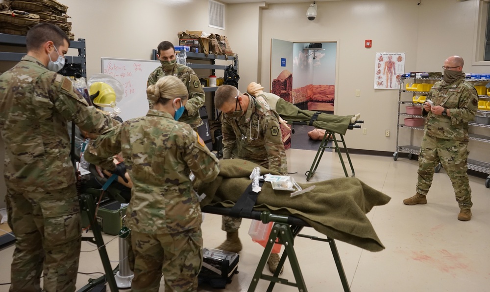 PA Air, Army Guard join together for Ventilator training