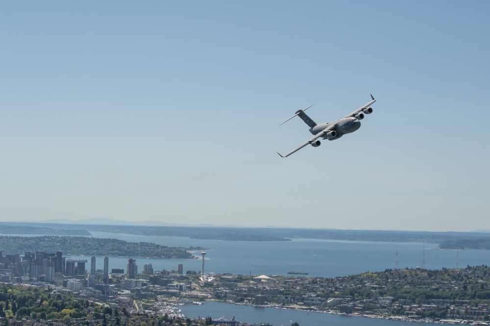 C-17 West Coast Demo Team flyover