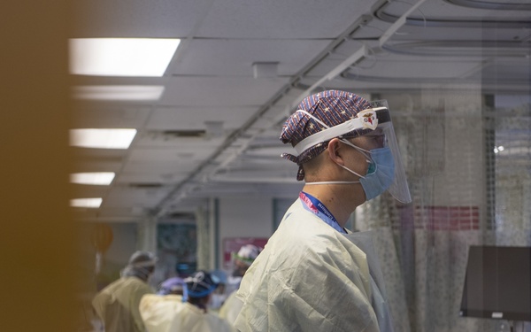 U.S. Navy Cmdr. Thomas Shu, At Elmhurst Hospital