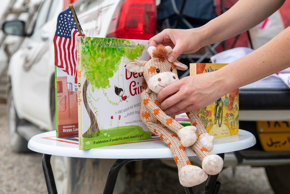 Bob Hope Legacy Reading Program on the road