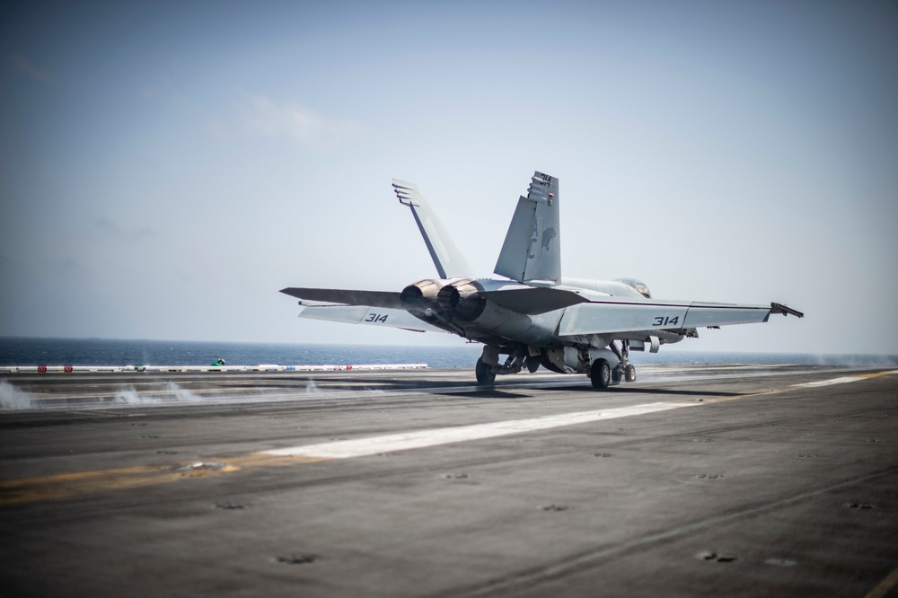Ike Supports Naval Operations in 5th Fleet Area of Operations