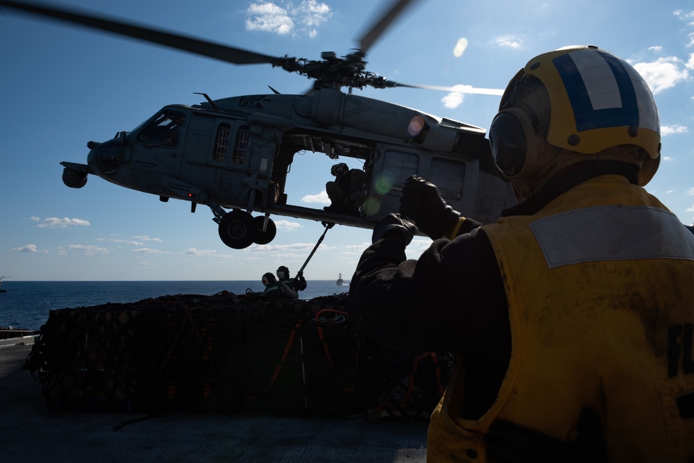 USS Harry S. Truman (CVN 75) transits the Atlantic Ocean