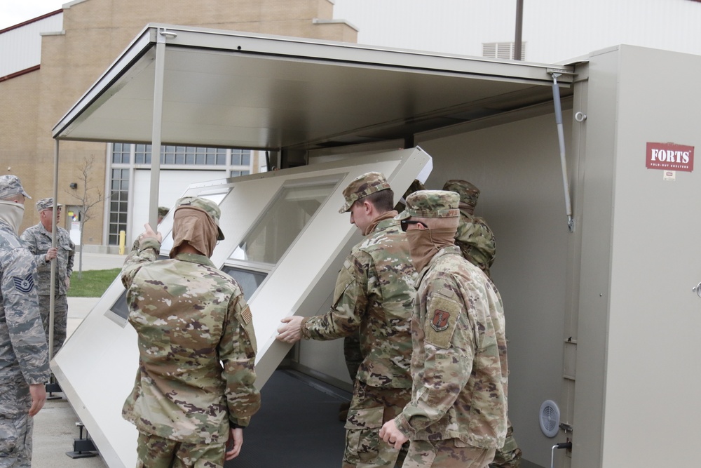 185th ARW prepare mobile office trailer