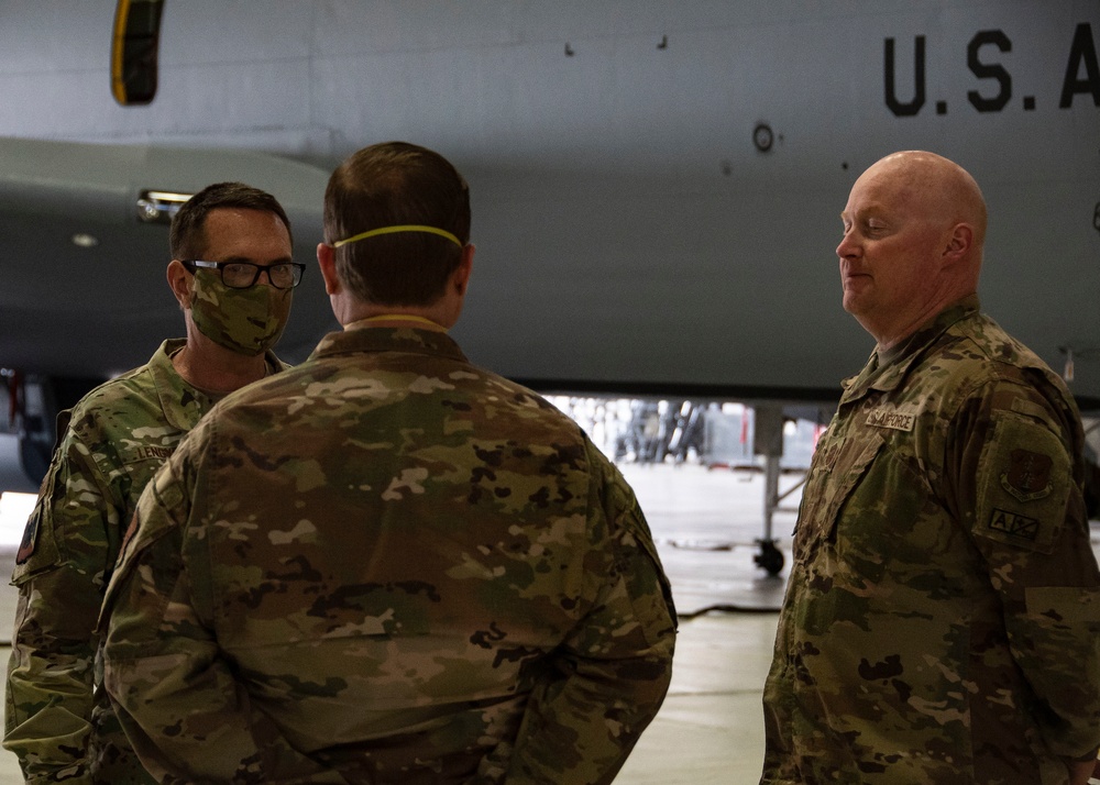 Chief of the National Guard Bureau visits Rickenbacker
