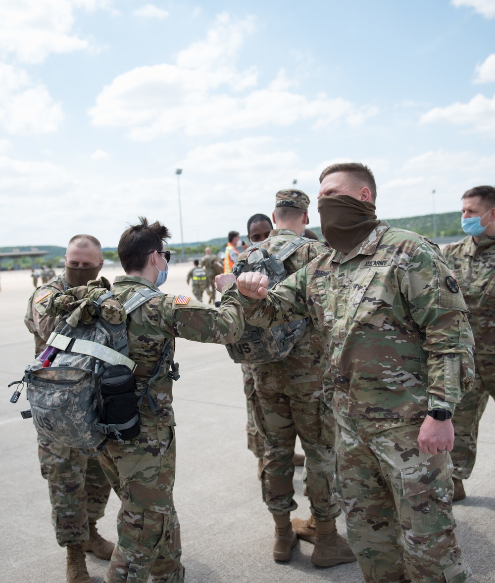 9th Hospital Command medics return home after aiding in COVID-19 fight