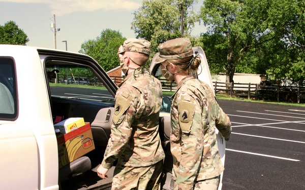 Kentucky Food Bank works with Guard to provide to community