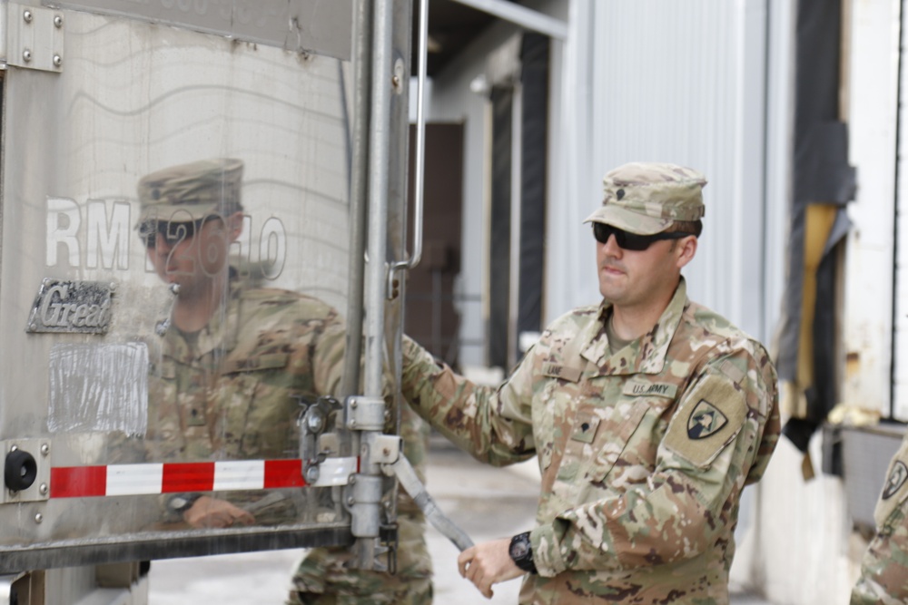 National Guard from Iowa and Neb. help food banks