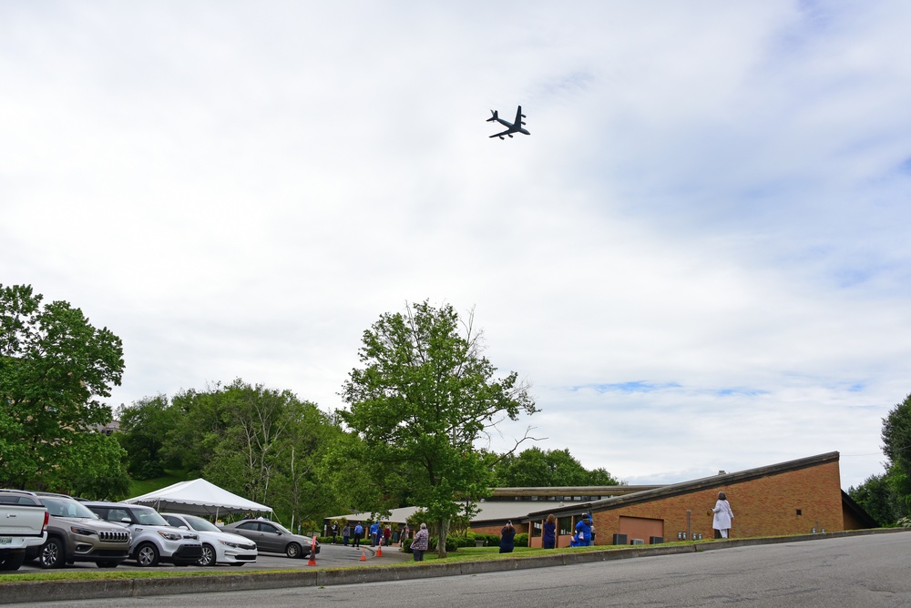 Tennessee National Guard conducts flyovers to salute healthcare professionals