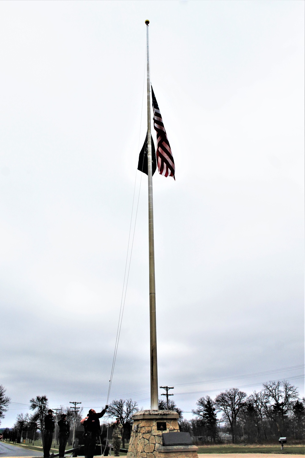 Police officers complete flag duty at Fort McCoy