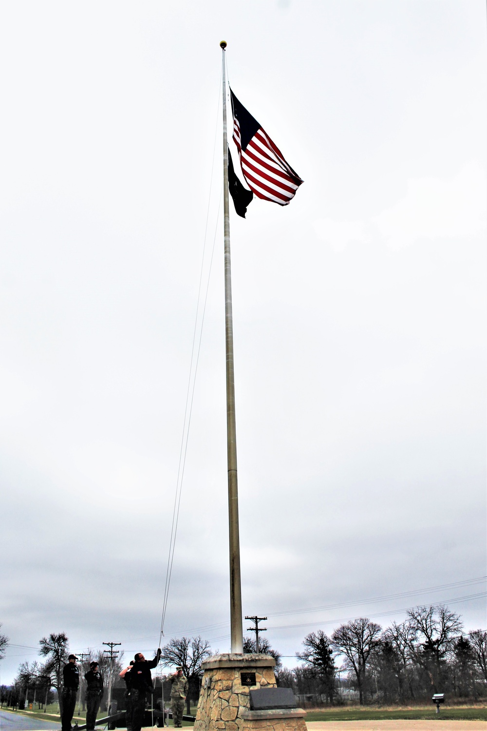 Police officers complete flag duty at Fort McCoy