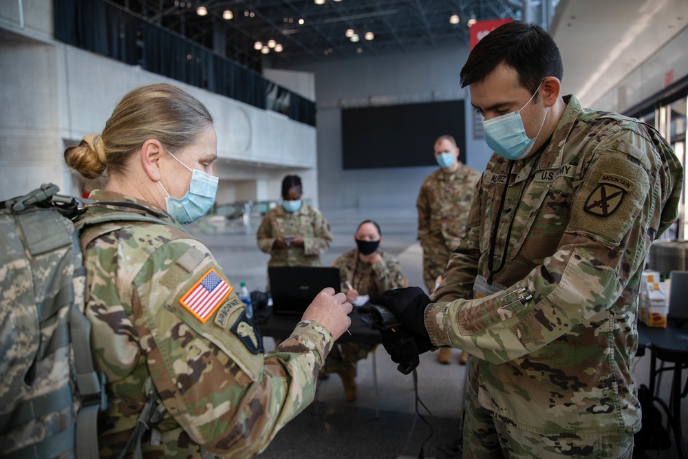 Soldiers from the 531st Hospital Center depart New York