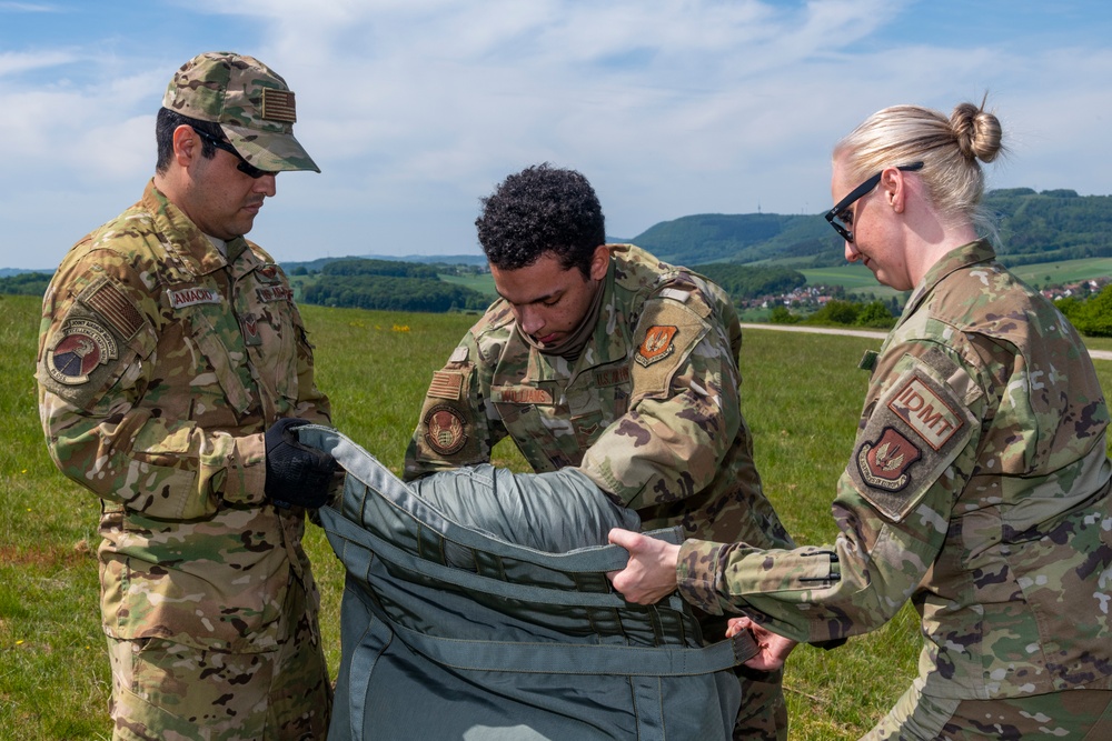 86th LRG Airmen Maintain Proficiency