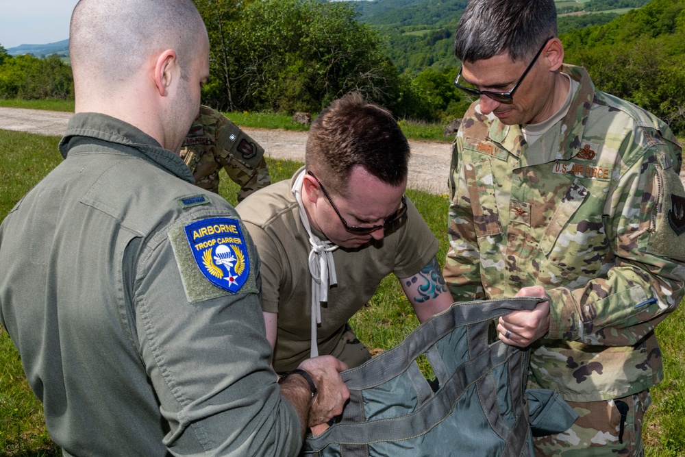 86th LRG Airmen Maintain Proficiency