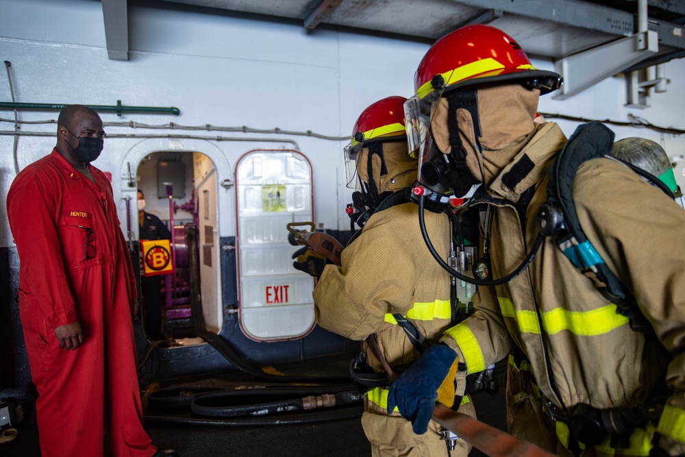 USS Ronald Reagan (CVN 76) Firefighting Drill